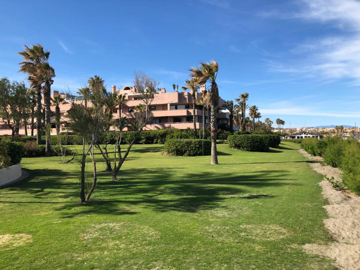 Ferienwohnung Flor Del Campo Sotogrande Exterior foto
